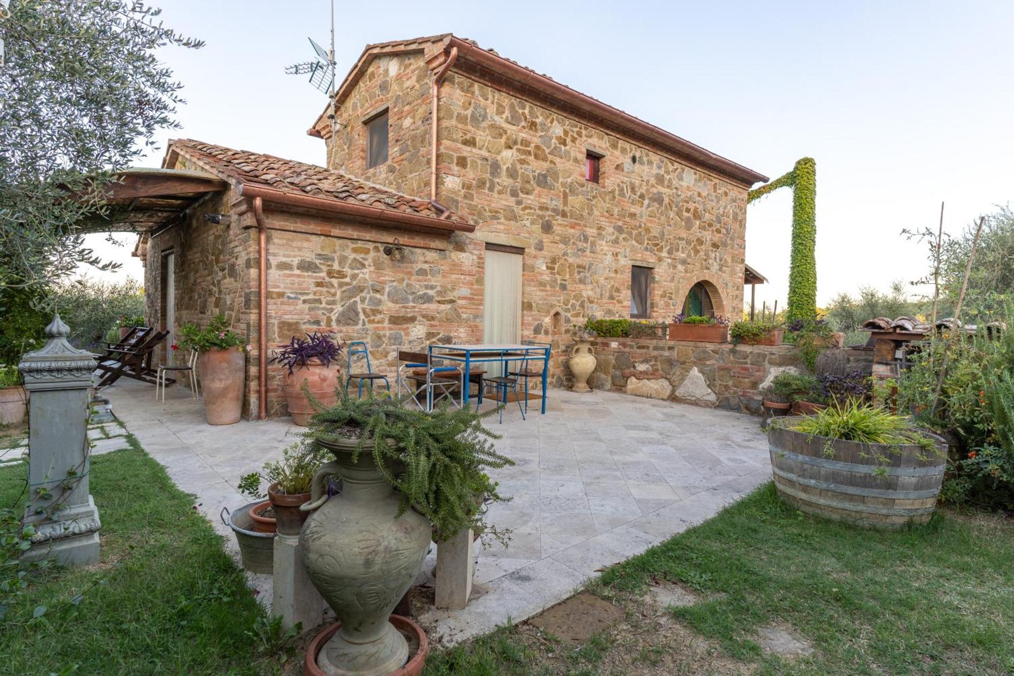 Il Poggio Dell'Eremita Apartment Rigomagno Exterior photo
