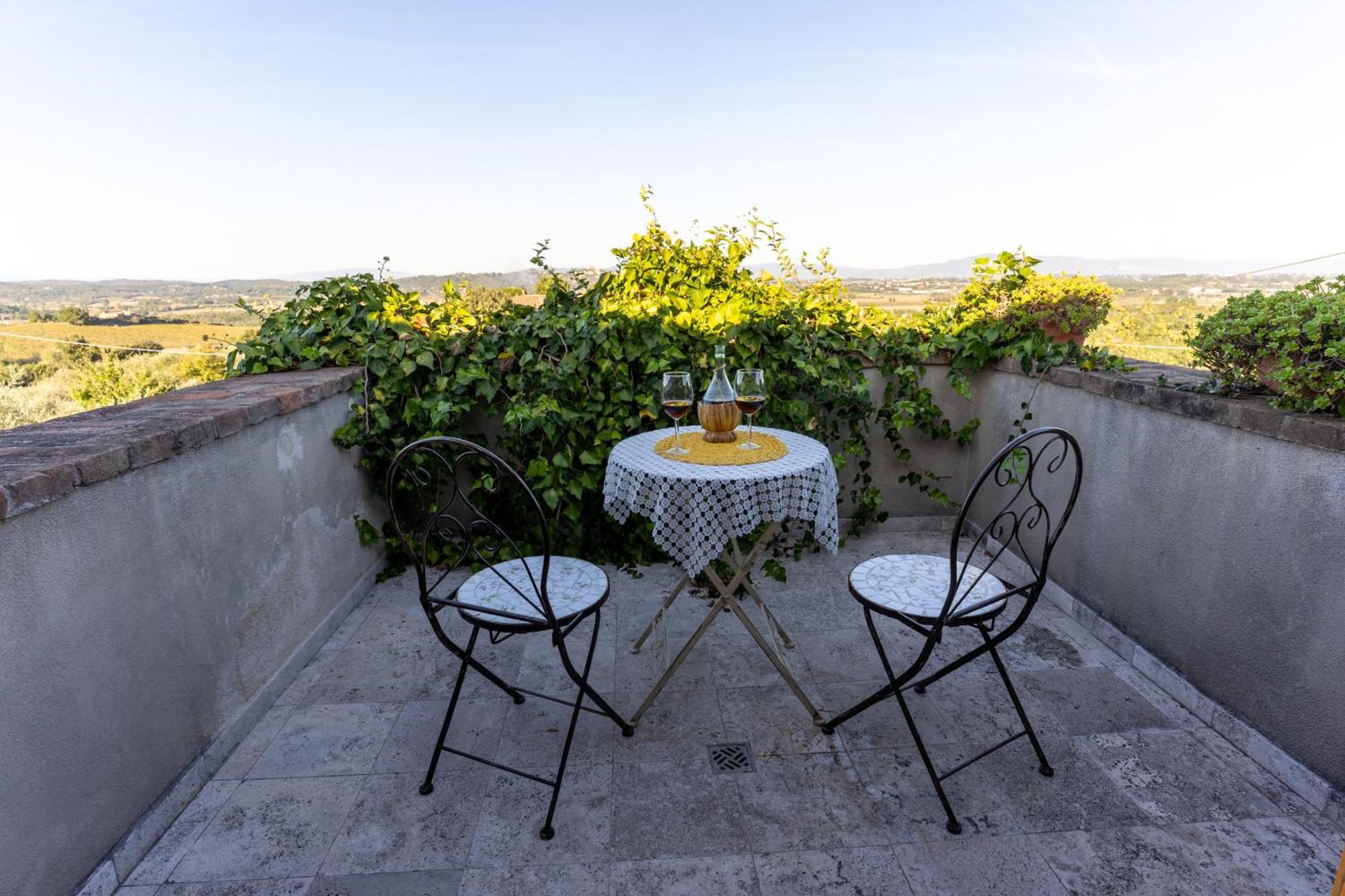 Il Poggio Dell'Eremita Apartment Rigomagno Exterior photo